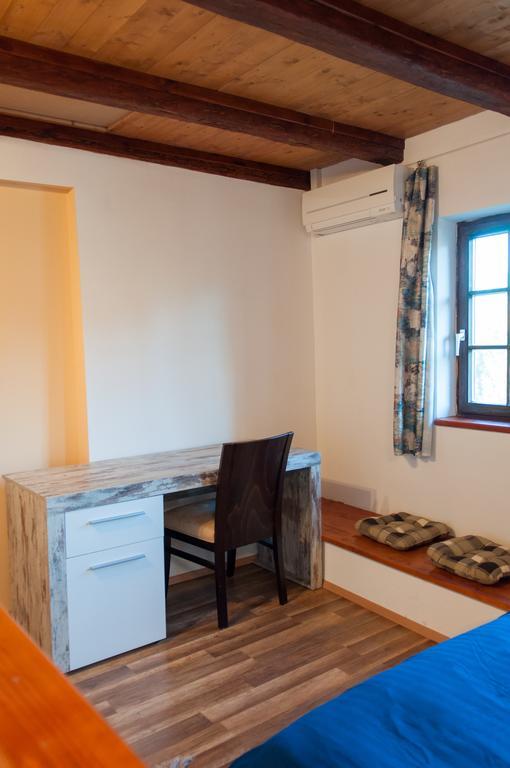 Apartment Gasa Brežice Esterno foto